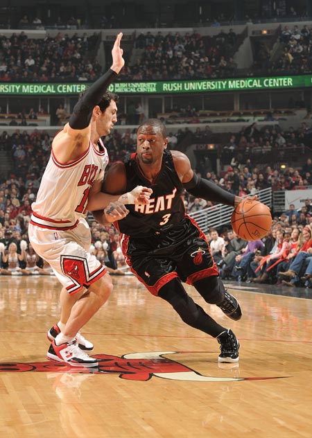 有实力！王军霞退役后首次参赛半马，跑出1小时35分排名女子组第6.