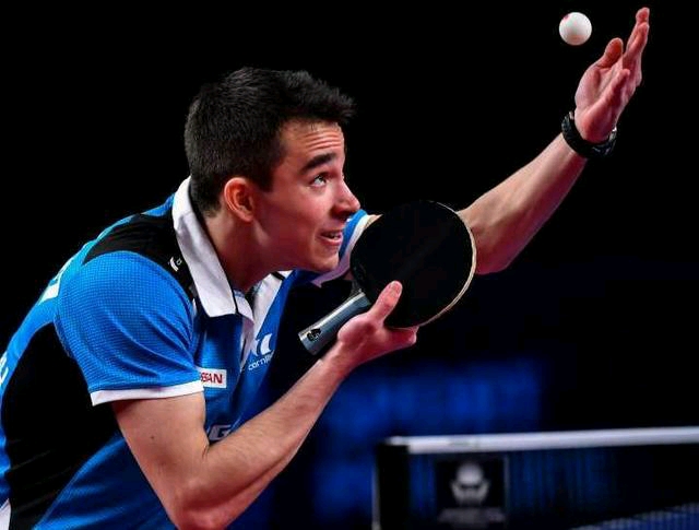 也许正是他 也许正是他