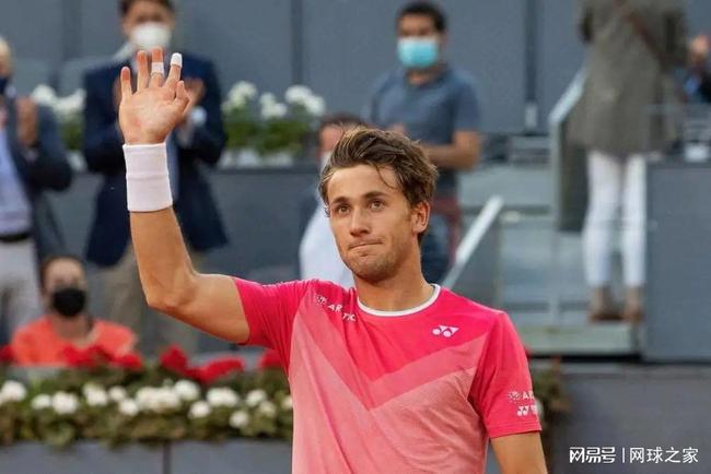 谁能把高球 谁能把高球